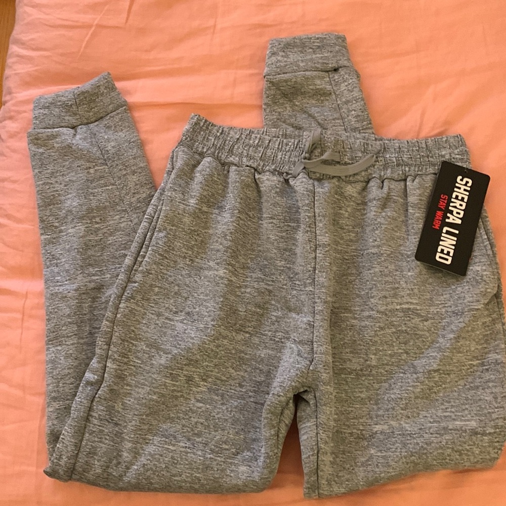 Men’s Heather Gray Sherpa Lined Sweatpants - NWT